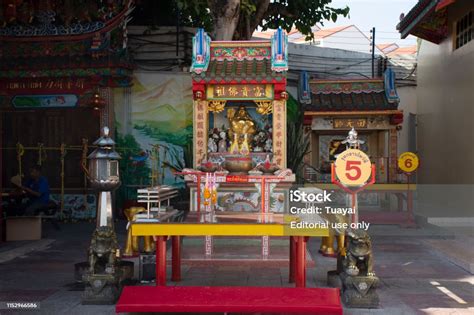 Templo de Xiaoyao, um santuário ancestral com vista para o rio Luo!